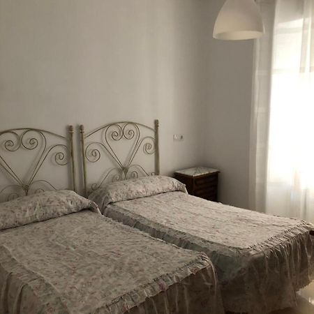 Pension Ruiz Linares  Exterior foto